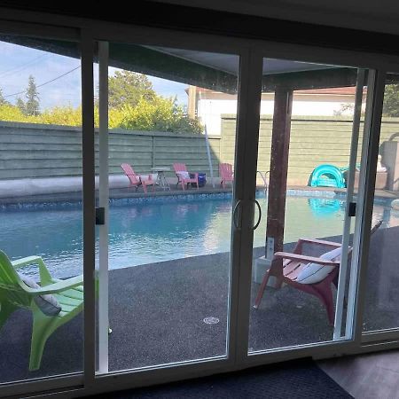 Tranquil Oasis 2 Bedroom Suite With Pool View Вікторія Екстер'єр фото